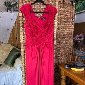 Tadashi Soji Designer Red/Pink Crinkle sheath dress